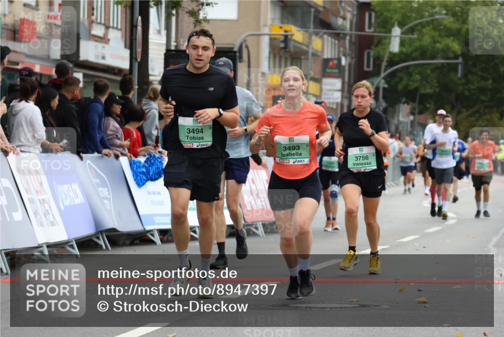 21.09.2025 - PSD Bank Halbmarathon Strokosch-Dieckow http://msf.ph/oto/8947397 21.09.2025 12:20:29 Ziel 1176, 1235, 2211, 3493, 3494, 3756 meine-sportfotos.de