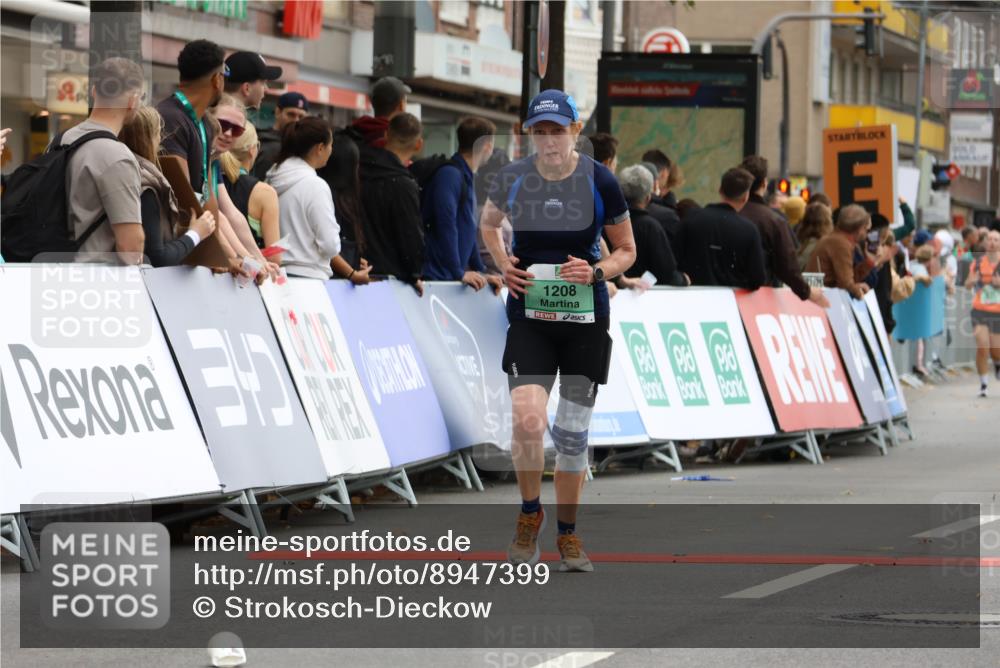 21.09.2025 - PSD Bank Halbmarathon Strokosch-Dieckow http://msf.ph/oto/8947399 21.09.2025 12:20:36 Ziel 1208, 1235, 1474, 1552, 3493, 3494, 3690, 3756 meine-sportfotos.de