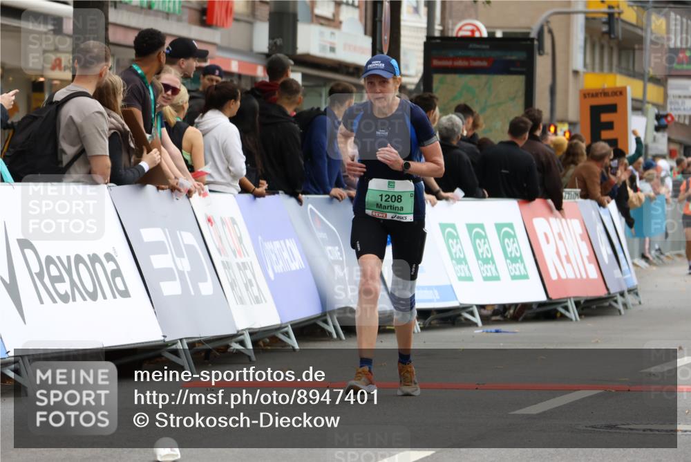 21.09.2025 - PSD Bank Halbmarathon Strokosch-Dieckow http://msf.ph/oto/8947401 21.09.2025 12:20:36 Ziel 1208, 1235, 1474, 1552, 3493, 3494, 3690, 3756 meine-sportfotos.de