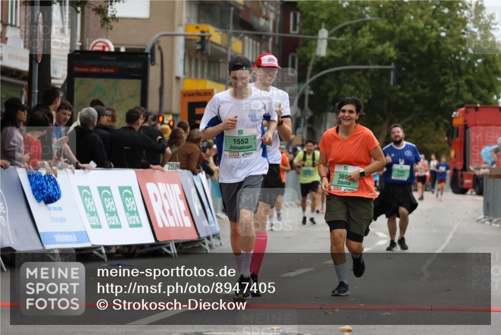 21.09.2025 - PSD Bank Halbmarathon Strokosch-Dieckow http://msf.ph/oto/8947405 21.09.2025 12:20:39 Ziel 1208, 1235, 1474, 1552, 3690, 3756 meine-sportfotos.de
