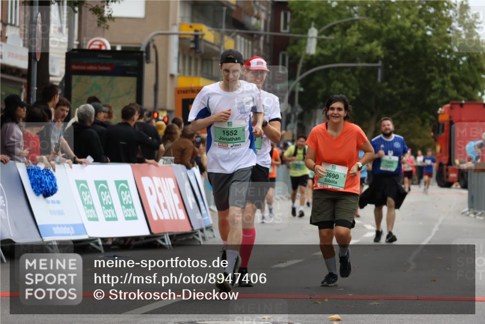 21.09.2025 - PSD Bank Halbmarathon Strokosch-Dieckow http://msf.ph/oto/8947406 21.09.2025 12:20:39 Ziel 1208, 1235, 1474, 1552, 3690, 3756 meine-sportfotos.de