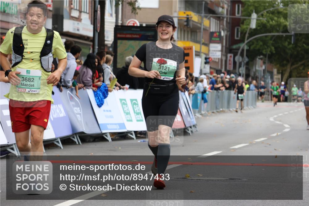 21.09.2025 - PSD Bank Halbmarathon Strokosch-Dieckow http://msf.ph/oto/8947433 21.09.2025 12:25:13 Ziel 1361, 1655, 3121, 3317, 3436, 3682, 4014 meine-sportfotos.de