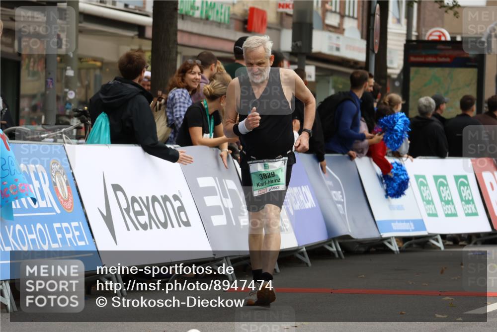 21.09.2025 - PSD Bank Halbmarathon Strokosch-Dieckow http://msf.ph/oto/8947474 21.09.2025 12:25:51 Ziel 2975, 3258, 3429, 3548, 3829 meine-sportfotos.de