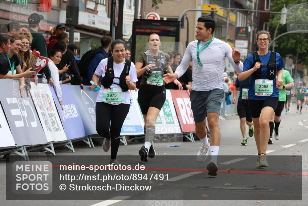 21.09.2025 - PSD Bank Halbmarathon Strokosch-Dieckow http://msf.ph/oto/8947491 21.09.2025 12:25:57 Ziel 2975, 3227, 3258, 3429, 3504, 3631, 3829 meine-sportfotos.de