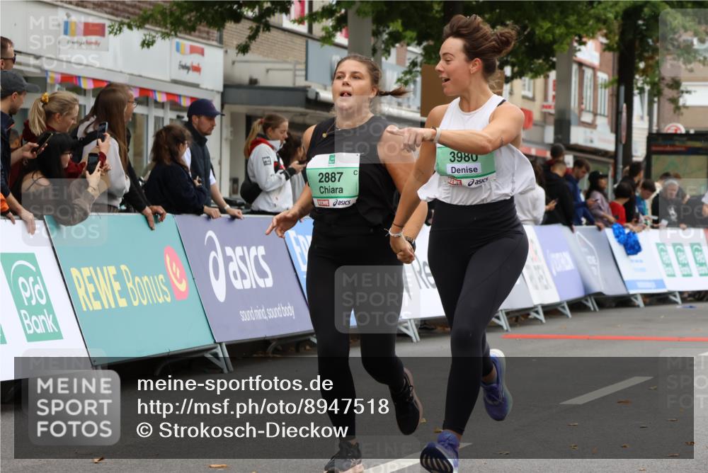 21.09.2025 - PSD Bank Halbmarathon Strokosch-Dieckow http://msf.ph/oto/8947518 21.09.2025 12:21:24 Ziel 2840, 2874, 2887, 3333, 3460, 3980 meine-sportfotos.de