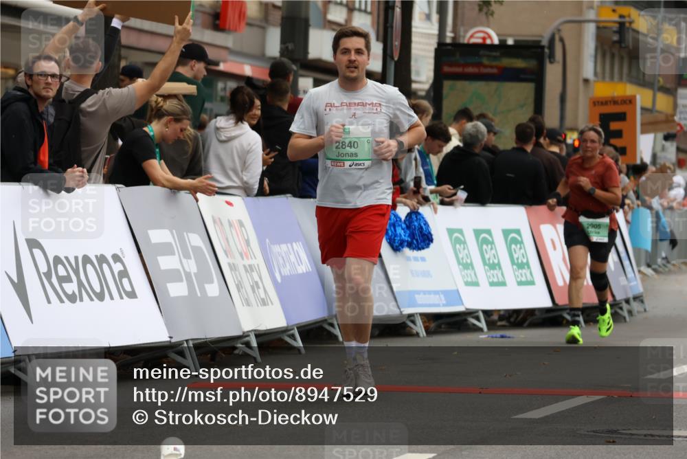 21.09.2025 - PSD Bank Halbmarathon Strokosch-Dieckow http://msf.ph/oto/8947529 21.09.2025 12:21:27 Ziel 2840, 2887, 2905, 3333, 3460, 3980 meine-sportfotos.de