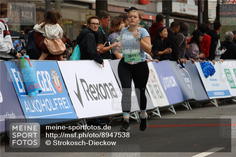 21.09.2025 - PSD Bank Halbmarathon Strokosch-Dieckow http://msf.ph/oto/8947538 21.09.2025 12:26:16 Ziel 2900, 2950, 3206, 3611 meine-sportfotos.de