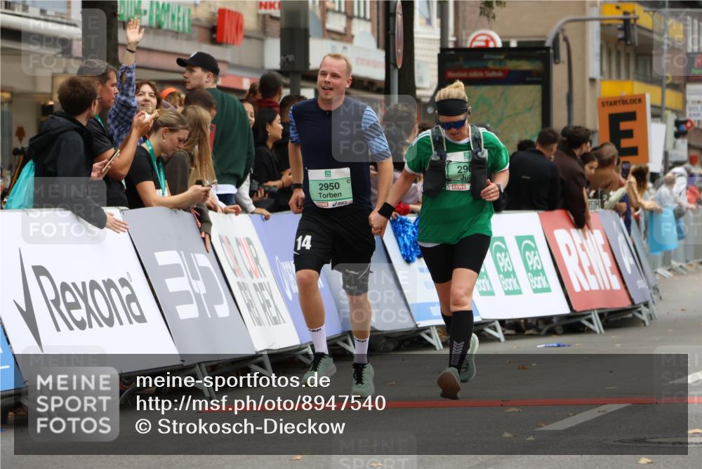 21.09.2025 - PSD Bank Halbmarathon Strokosch-Dieckow http://msf.ph/oto/8947540 21.09.2025 12:26:22 Ziel 2900, 2950, 3611 meine-sportfotos.de