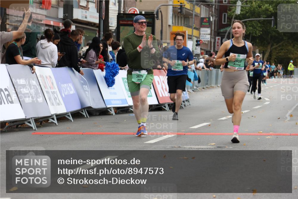 21.09.2025 - PSD Bank Halbmarathon Strokosch-Dieckow http://msf.ph/oto/8947573 21.09.2025 12:21:45 Ziel 1214, 1551, 3409, 3679, 3694 meine-sportfotos.de