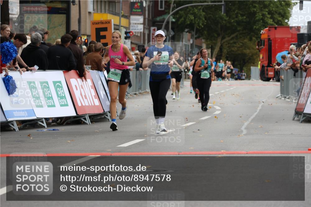 21.09.2025 - PSD Bank Halbmarathon Strokosch-Dieckow http://msf.ph/oto/8947578 21.09.2025 12:21:51 Ziel 1551, 3409, 3629, 3679, 3694, 4030 meine-sportfotos.de