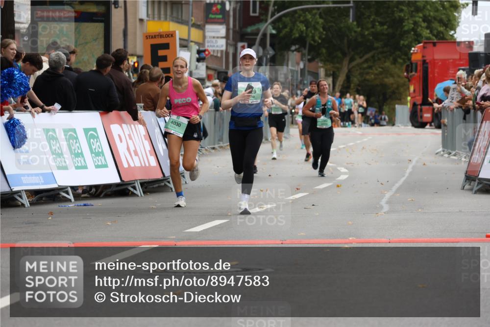 21.09.2025 - PSD Bank Halbmarathon Strokosch-Dieckow http://msf.ph/oto/8947583 21.09.2025 12:21:51 Ziel 1551, 3409, 3629, 3679, 3694, 4030 meine-sportfotos.de