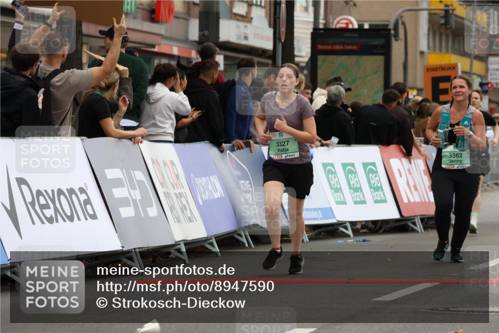 21.09.2025 - PSD Bank Halbmarathon Strokosch-Dieckow http://msf.ph/oto/8947590 21.09.2025 12:22:00 Ziel 2560, 3327, 3562, 3629, 3890, 4030 meine-sportfotos.de
