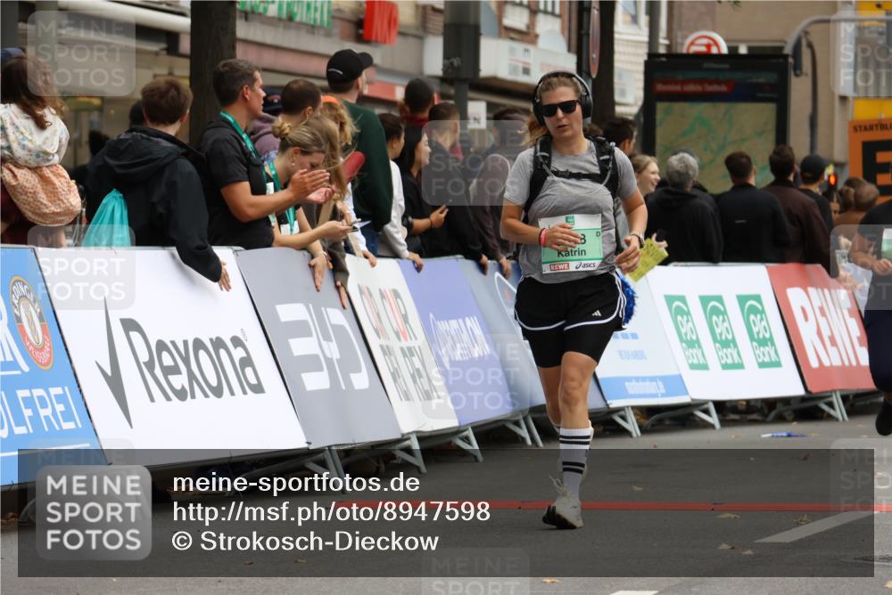 21.09.2025 - PSD Bank Halbmarathon Strokosch-Dieckow http://msf.ph/oto/8947598 21.09.2025 12:26:43 Ziel 1681, 3276, 3518, 3559 meine-sportfotos.de
