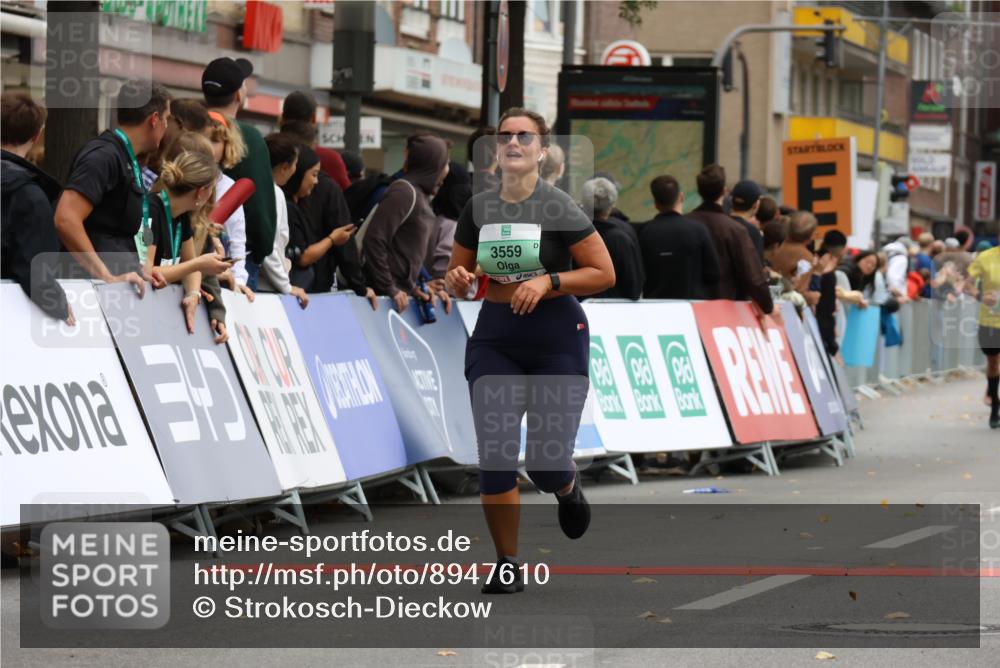 21.09.2025 - PSD Bank Halbmarathon Strokosch-Dieckow http://msf.ph/oto/8947610 21.09.2025 12:26:46 Ziel 3518, 3559 meine-sportfotos.de