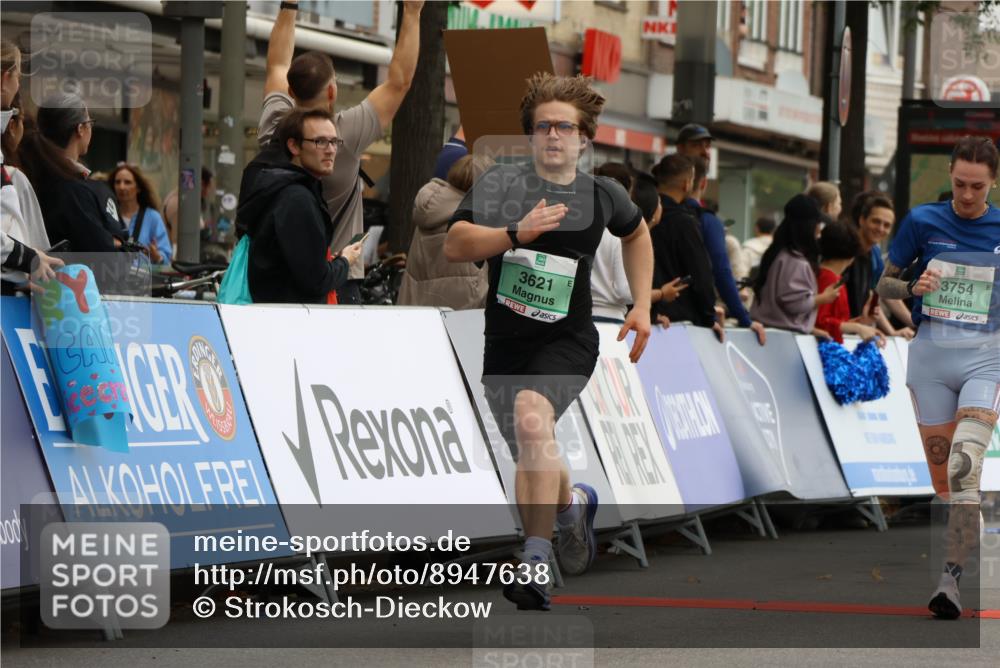 21.09.2025 - PSD Bank Halbmarathon Strokosch-Dieckow http://msf.ph/oto/8947638 21.09.2025 12:22:37 Ziel 1148, 1149, 3430, 3621, 3754, 4008 meine-sportfotos.de