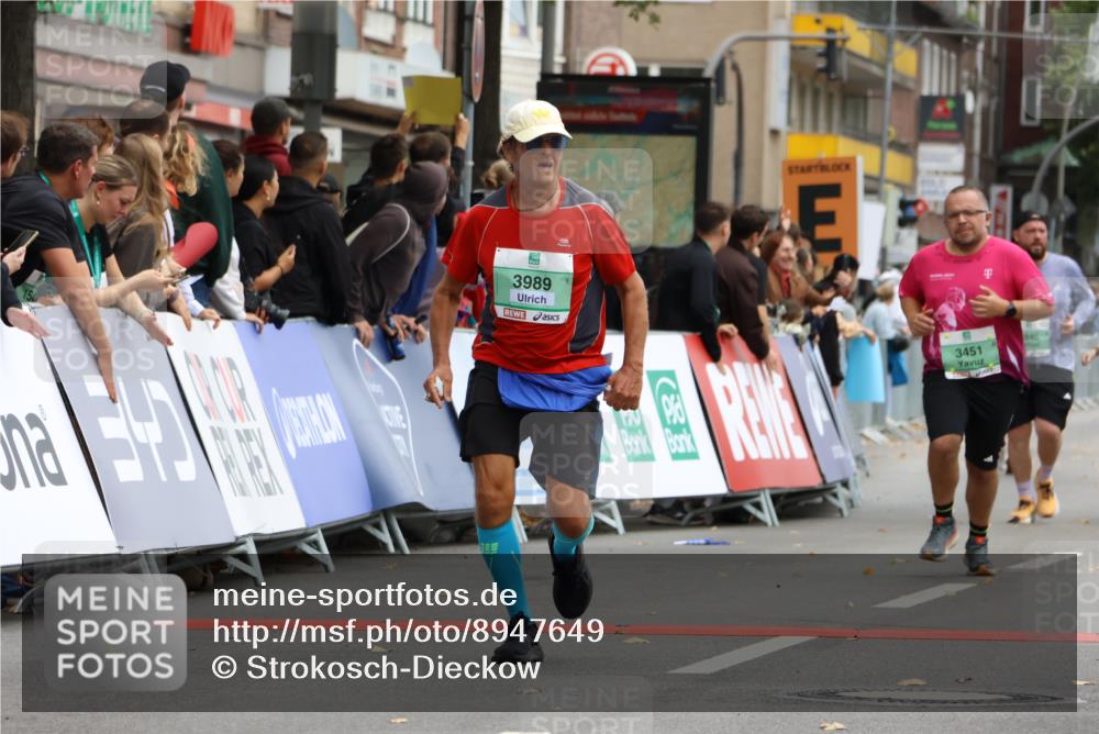 21.09.2025 - PSD Bank Halbmarathon Strokosch-Dieckow http://msf.ph/oto/8947649 21.09.2025 12:27:16 Ziel 1269, 1270, 3451, 3661, 3856, 3882, 3989 meine-sportfotos.de