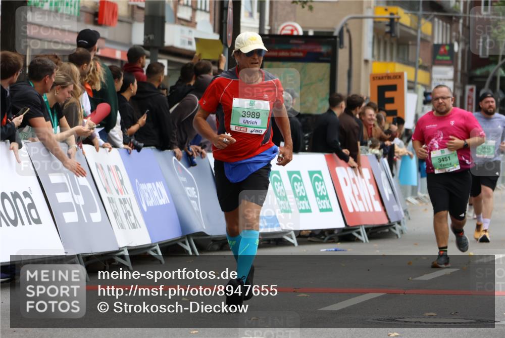 21.09.2025 - PSD Bank Halbmarathon Strokosch-Dieckow http://msf.ph/oto/8947655 21.09.2025 12:27:16 Ziel 1269, 1270, 3451, 3661, 3856, 3882, 3989 meine-sportfotos.de