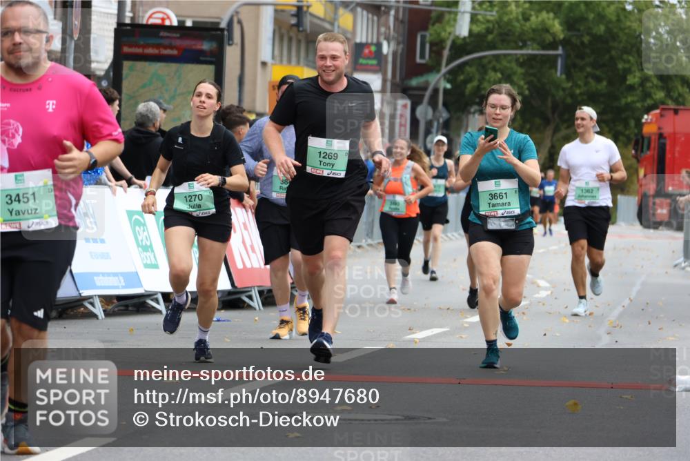 21.09.2025 - PSD Bank Halbmarathon Strokosch-Dieckow http://msf.ph/oto/8947680 21.09.2025 12:27:21 Ziel 1269, 1270, 3451, 3661, 3845, 3989 meine-sportfotos.de
