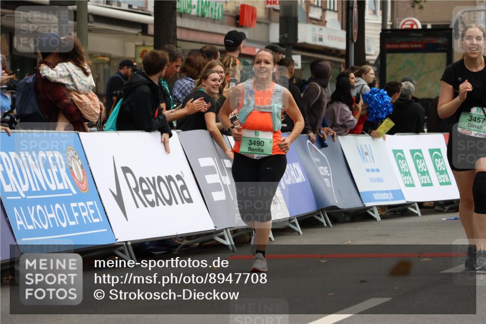 21.09.2025 - PSD Bank Halbmarathon Strokosch-Dieckow http://msf.ph/oto/8947708 21.09.2025 12:27:29 Ziel 1269, 1270, 1362, 3451, 3457, 3472, 3490, 3661, 3845 meine-sportfotos.de