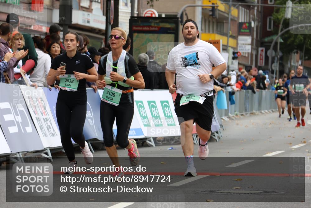21.09.2025 - PSD Bank Halbmarathon Strokosch-Dieckow http://msf.ph/oto/8947724 21.09.2025 12:27:40 Ziel 2906, 3136, 3472, 3538 meine-sportfotos.de