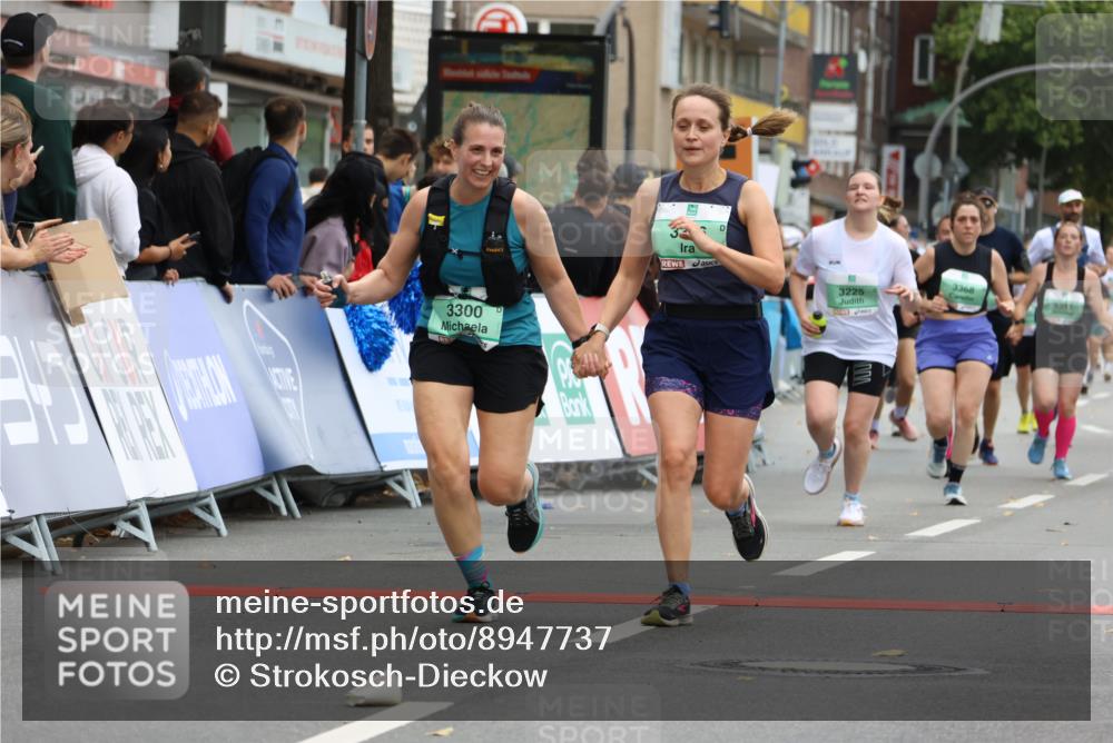 21.09.2025 - PSD Bank Halbmarathon Strokosch-Dieckow http://msf.ph/oto/8947737 21.09.2025 12:23:28 Ziel 3225, 3300, 3368, 3386, 3515 meine-sportfotos.de