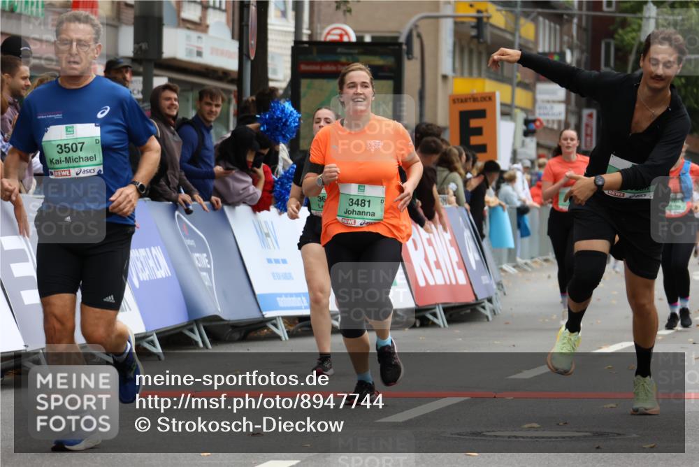 21.09.2025 - PSD Bank Halbmarathon Strokosch-Dieckow http://msf.ph/oto/8947744 21.09.2025 12:28:00 Ziel 1677, 3478, 3481, 3507, 3594, 3615 meine-sportfotos.de