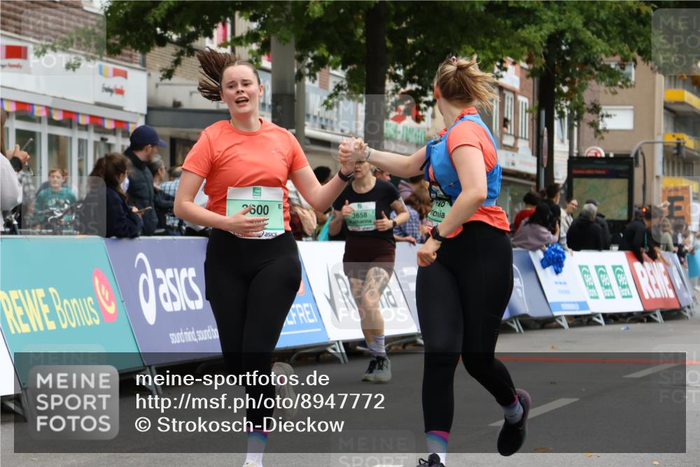 21.09.2025 - PSD Bank Halbmarathon Strokosch-Dieckow http://msf.ph/oto/8947772 21.09.2025 12:28:11 Ziel 2726, 3000, 3478, 3600, 3615, 3658, 3776 meine-sportfotos.de