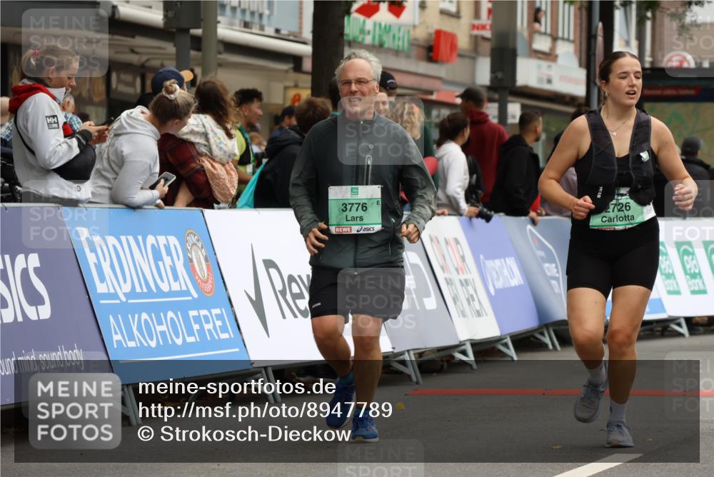 21.09.2025 - PSD Bank Halbmarathon Strokosch-Dieckow http://msf.ph/oto/8947789 21.09.2025 12:28:19 Ziel 2726, 3000, 3422, 3658, 3776 meine-sportfotos.de