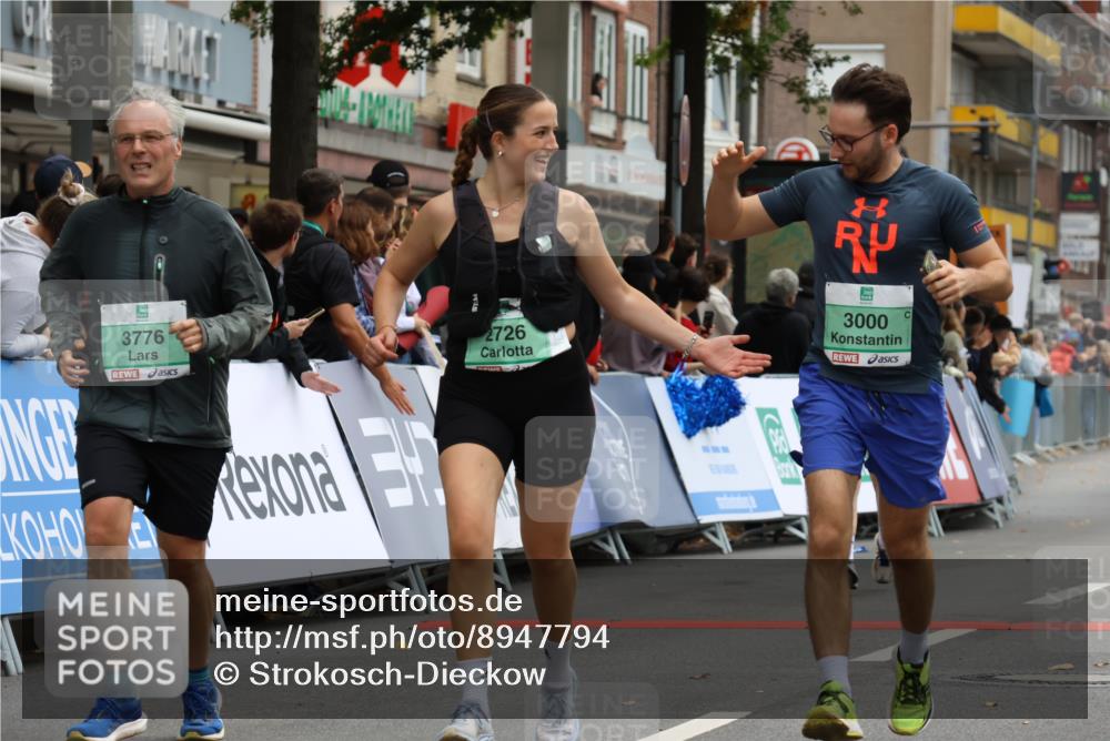 21.09.2025 - PSD Bank Halbmarathon Strokosch-Dieckow http://msf.ph/oto/8947794 21.09.2025 12:28:19 Ziel 2726, 3000, 3422, 3658, 3776 meine-sportfotos.de