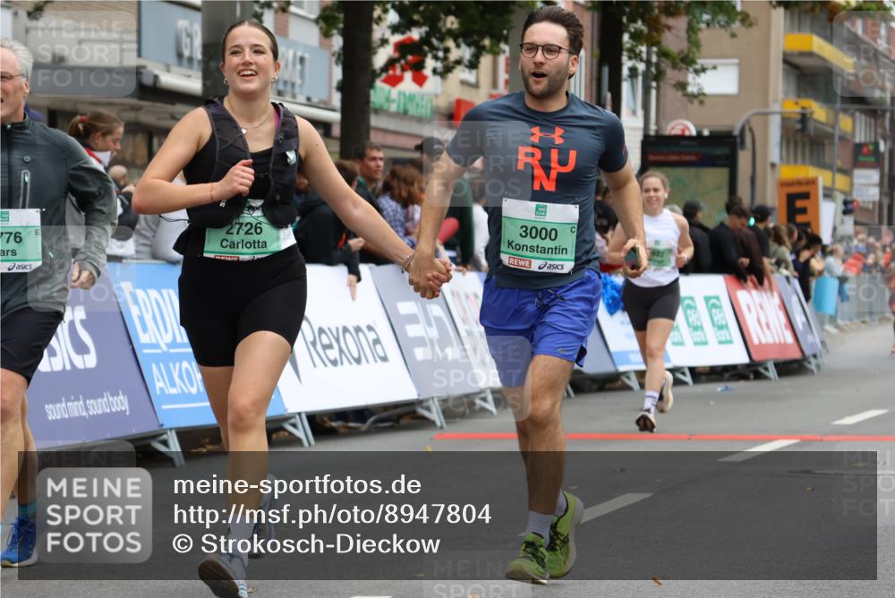 21.09.2025 - PSD Bank Halbmarathon Strokosch-Dieckow http://msf.ph/oto/8947804 21.09.2025 12:28:21 Ziel 2726, 3000, 3422, 3776 meine-sportfotos.de