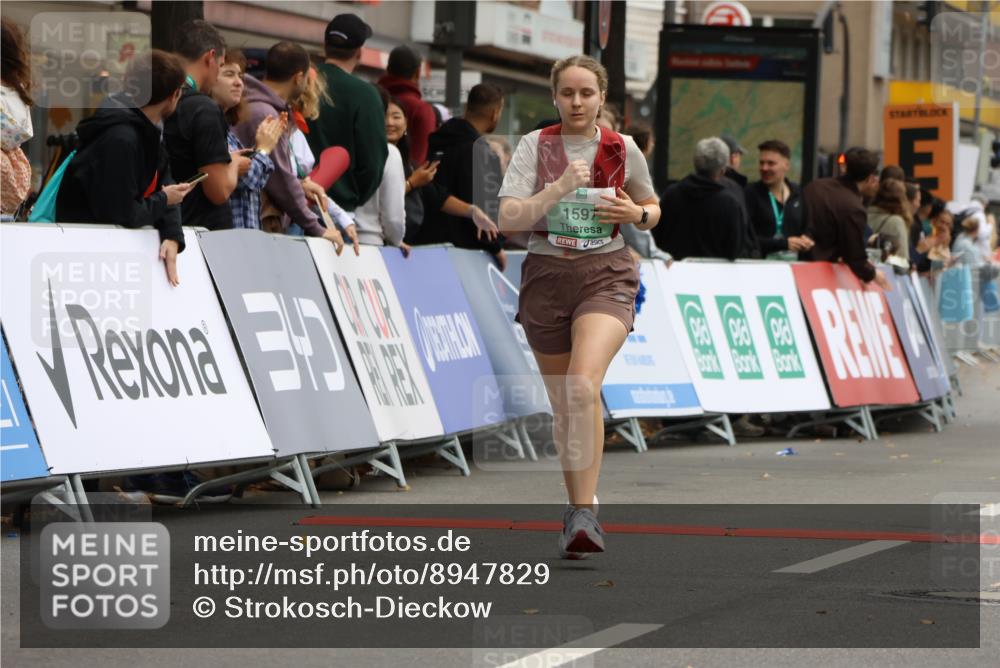 21.09.2025 - PSD Bank Halbmarathon Strokosch-Dieckow http://msf.ph/oto/8947829 21.09.2025 12:28:34 Ziel 1597, 3557 meine-sportfotos.de