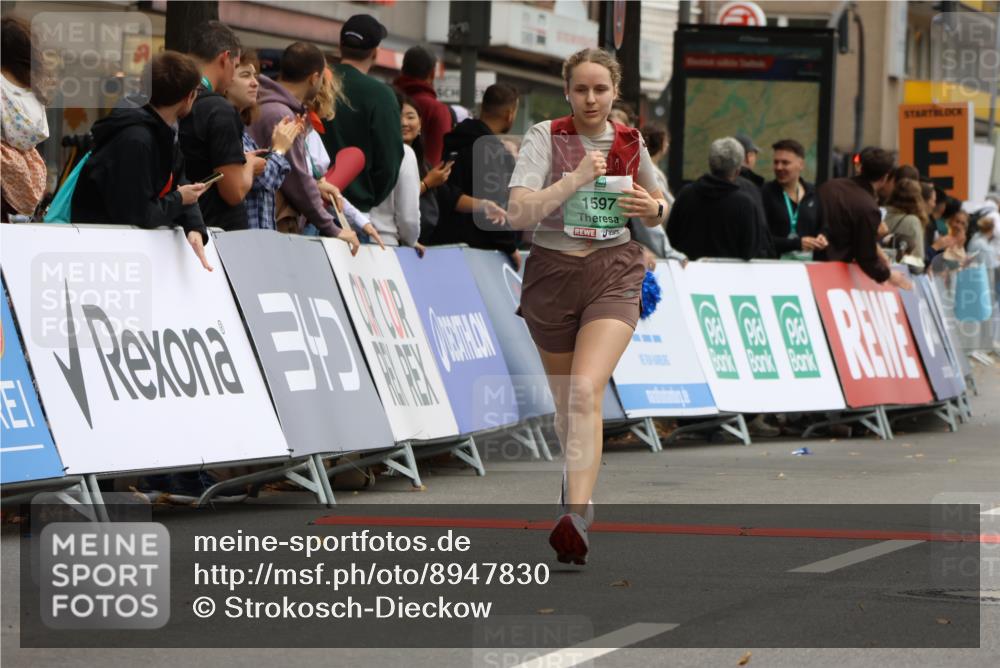 21.09.2025 - PSD Bank Halbmarathon Strokosch-Dieckow http://msf.ph/oto/8947830 21.09.2025 12:28:34 Ziel 1597, 3557 meine-sportfotos.de