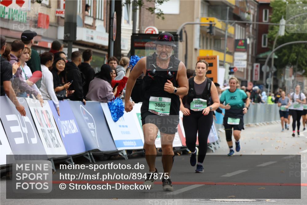 21.09.2025 - PSD Bank Halbmarathon Strokosch-Dieckow http://msf.ph/oto/8947875 21.09.2025 12:29:09 Ziel 1652, 3426, 3527, 3633, 3880, 3981 meine-sportfotos.de