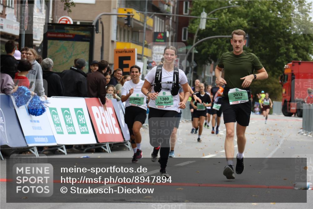 21.09.2025 - PSD Bank Halbmarathon Strokosch-Dieckow http://msf.ph/oto/8947894 21.09.2025 12:29:23 Ziel 1389, 1766, 3012, 3426, 3606, 3779, 3783 meine-sportfotos.de