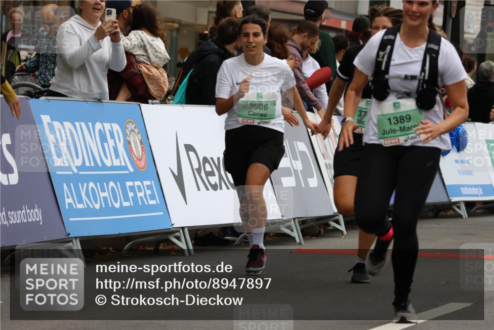 21.09.2025 - PSD Bank Halbmarathon Strokosch-Dieckow http://msf.ph/oto/8947897 21.09.2025 12:29:27 Ziel 1389, 1766, 2845, 3012, 3606, 3779, 3783 meine-sportfotos.de
