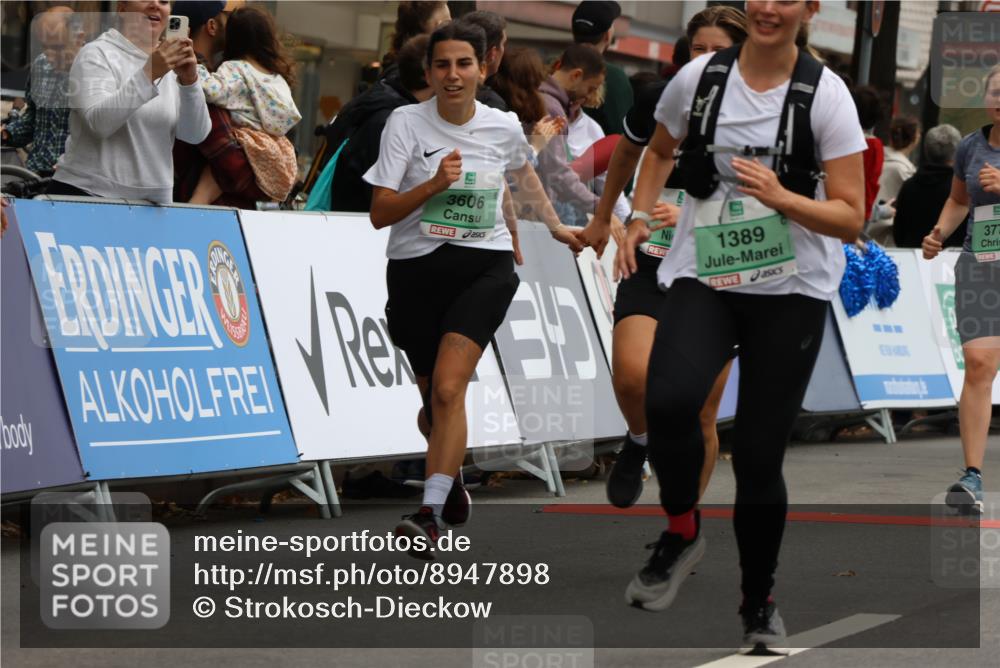21.09.2025 - PSD Bank Halbmarathon Strokosch-Dieckow http://msf.ph/oto/8947898 21.09.2025 12:29:27 Ziel 1389, 1766, 2845, 3012, 3606, 3779, 3783 meine-sportfotos.de