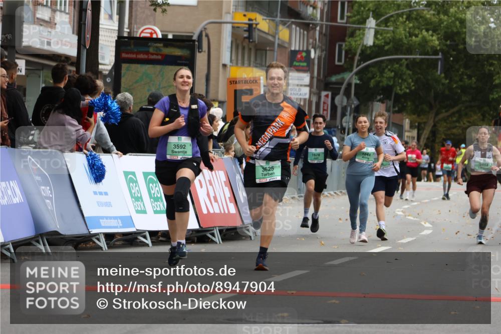 21.09.2025 - PSD Bank Halbmarathon Strokosch-Dieckow http://msf.ph/oto/8947904 21.09.2025 12:29:36 Ziel 1244, 1678, 2845, 3592, 3606, 3614, 3625, 3741, 3779, 3783 meine-sportfotos.de