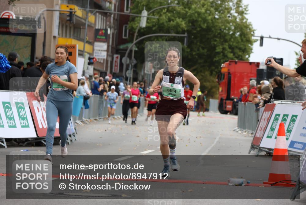 21.09.2025 - PSD Bank Halbmarathon Strokosch-Dieckow http://msf.ph/oto/8947912 21.09.2025 12:29:40 Ziel 1244, 1678, 2845, 3592, 3614, 3625, 3741 meine-sportfotos.de