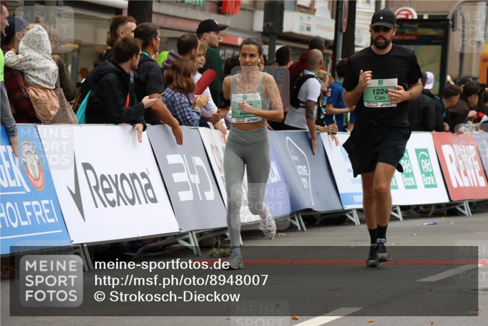 21.09.2025 - PSD Bank Halbmarathon Strokosch-Dieckow http://msf.ph/oto/8948007 21.09.2025 12:31:03 Ziel 1224, 2773, 3581, 3730, 3827 meine-sportfotos.de