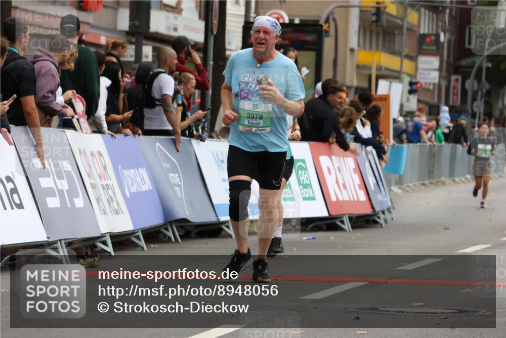 21.09.2025 - PSD Bank Halbmarathon Strokosch-Dieckow http://msf.ph/oto/8948056 21.09.2025 12:32:13 Ziel 1260, 2679, 3289, 3316, 3978, 3994 meine-sportfotos.de