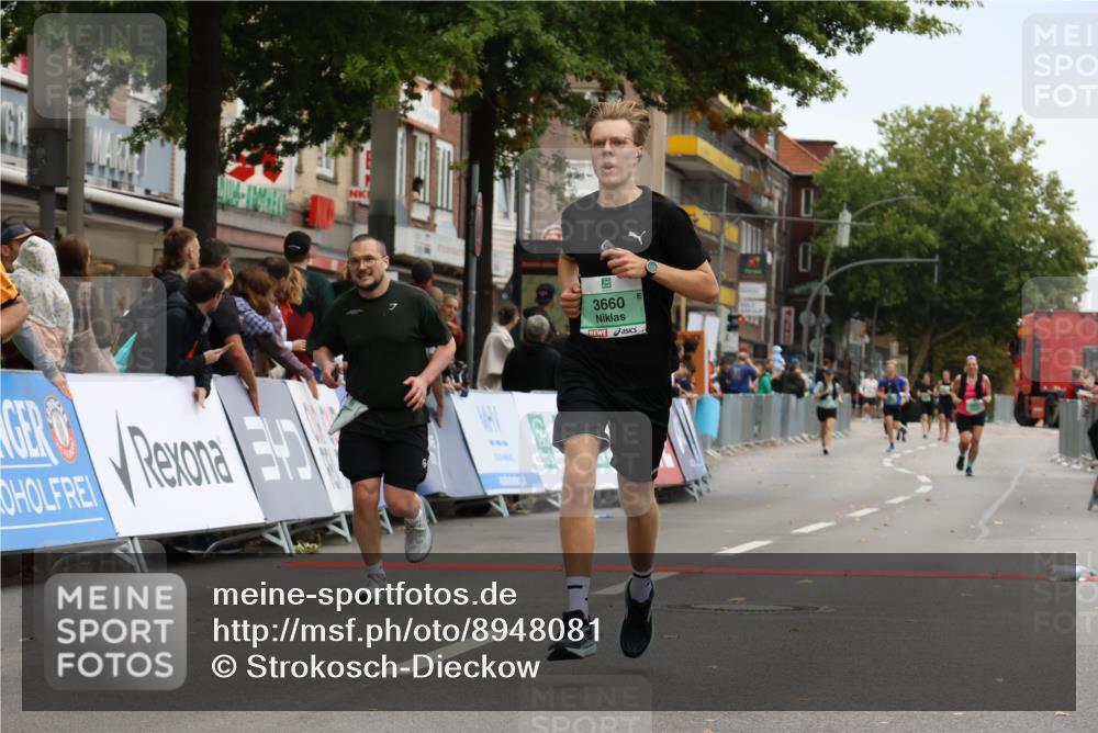 21.09.2025 - PSD Bank Halbmarathon Strokosch-Dieckow http://msf.ph/oto/8948081 21.09.2025 12:32:44 Ziel 3379, 3532, 3660 meine-sportfotos.de