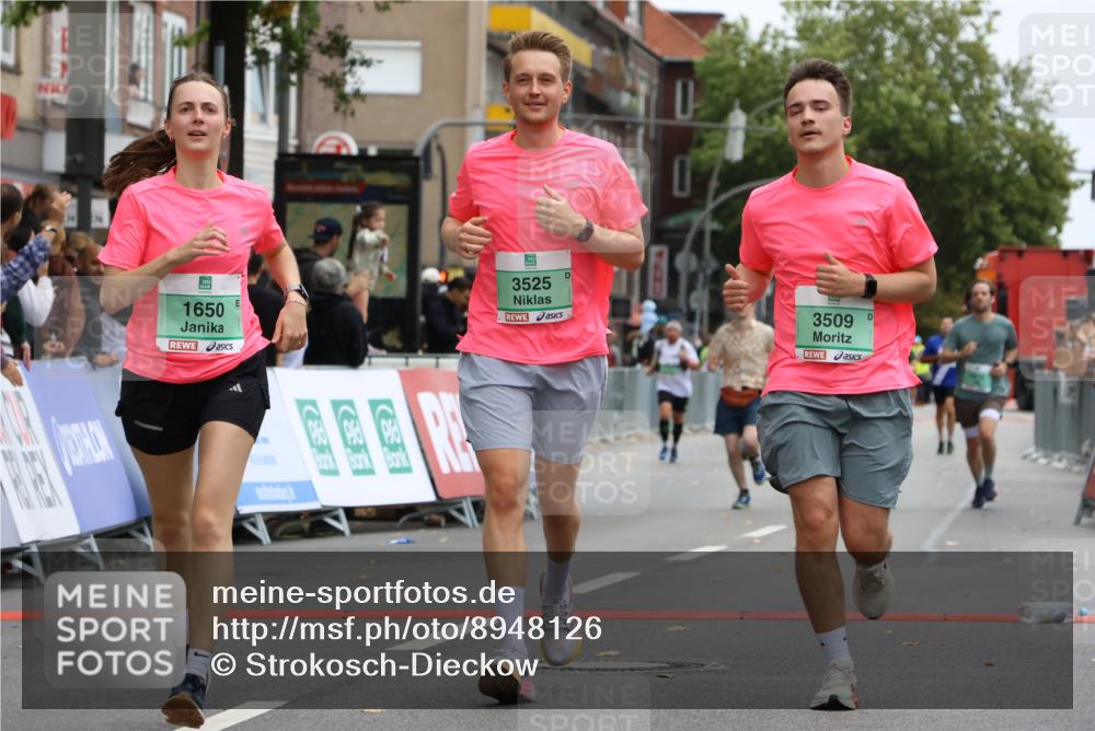 21.09.2025 - PSD Bank Halbmarathon Strokosch-Dieckow http://msf.ph/oto/8948126 21.09.2025 12:33:58 Ziel 1650, 2735, 3509, 3525, 3693, 3697, 3806, 3812, 3825, 3826, 3862 meine-sportfotos.de