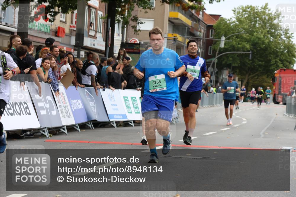 21.09.2025 - PSD Bank Halbmarathon Strokosch-Dieckow http://msf.ph/oto/8948134 21.09.2025 12:34:18 Ziel 1464, 3435, 3755, 3953 meine-sportfotos.de