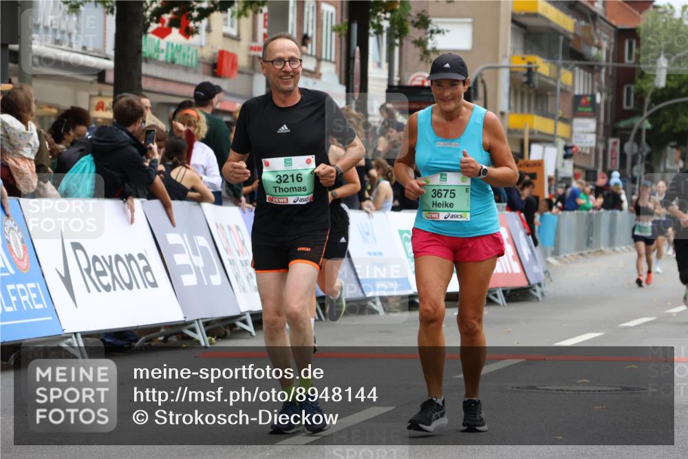 21.09.2025 - PSD Bank Halbmarathon Strokosch-Dieckow http://msf.ph/oto/8948144 21.09.2025 12:34:42 Ziel 1417, 1762, 3216, 3675 meine-sportfotos.de