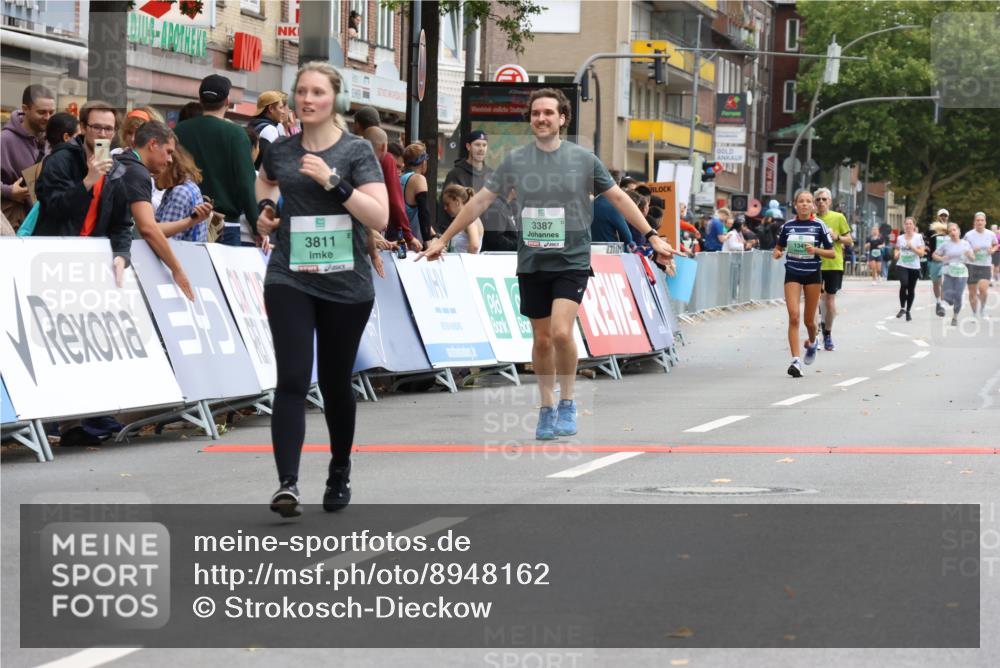 21.09.2025 - PSD Bank Halbmarathon Strokosch-Dieckow http://msf.ph/oto/8948162 21.09.2025 12:35:03 Ziel 1108, 1680, 3167, 3387, 3550, 3561, 3802, 3811 meine-sportfotos.de