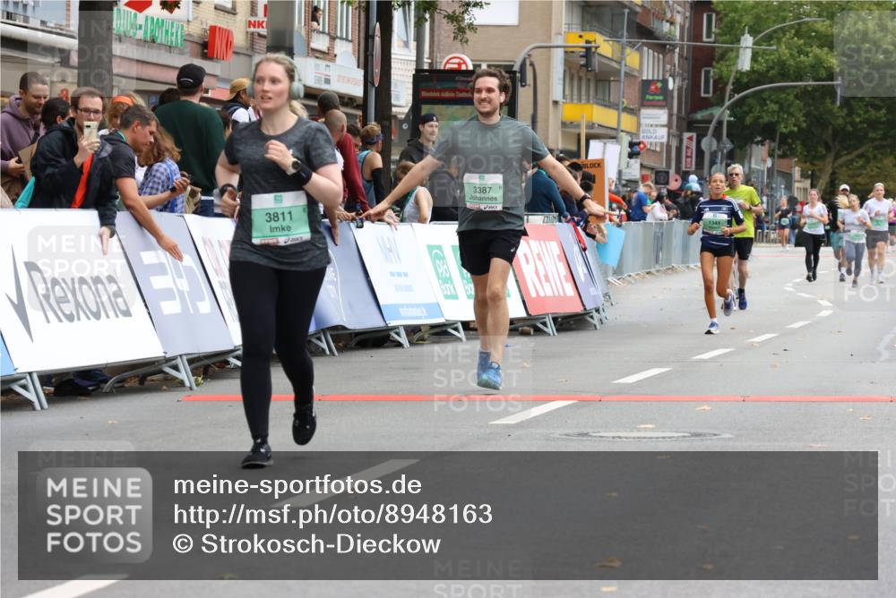 21.09.2025 - PSD Bank Halbmarathon Strokosch-Dieckow http://msf.ph/oto/8948163 21.09.2025 12:35:03 Ziel 1108, 1680, 3167, 3387, 3550, 3561, 3802, 3811 meine-sportfotos.de