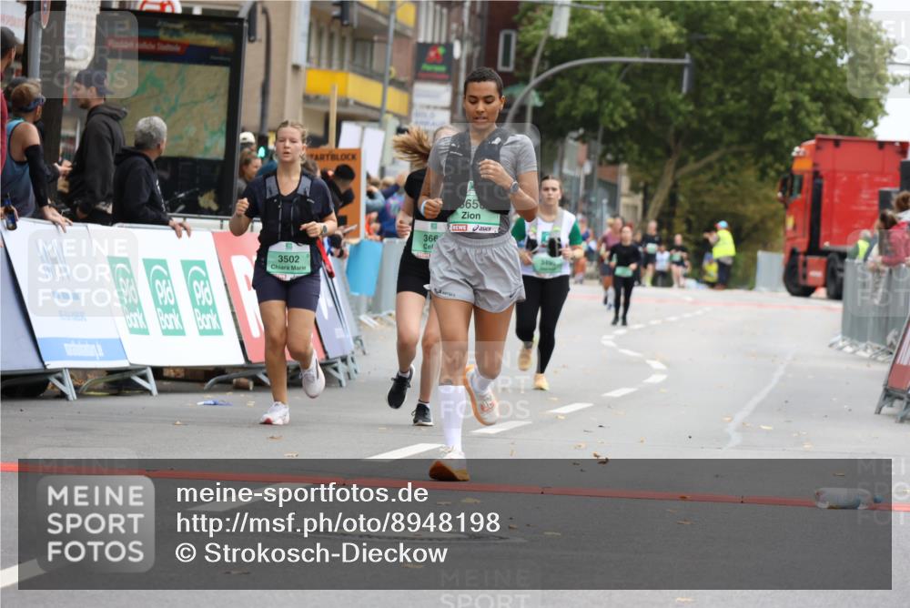 21.09.2025 - PSD Bank Halbmarathon Strokosch-Dieckow http://msf.ph/oto/8948198 21.09.2025 12:35:41 Ziel 3404, 3499, 3502, 3650, 3664, 3788 meine-sportfotos.de