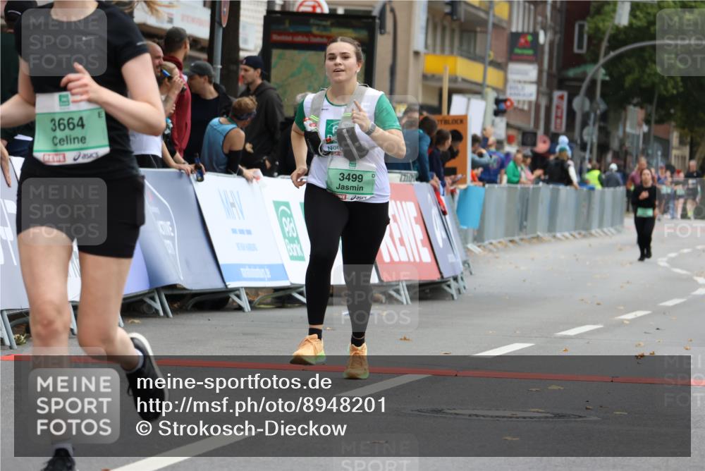 21.09.2025 - PSD Bank Halbmarathon Strokosch-Dieckow http://msf.ph/oto/8948201 21.09.2025 12:35:47 Ziel 3404, 3499, 3502, 3650, 3664 meine-sportfotos.de