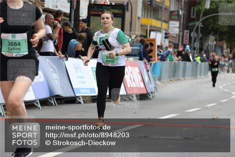 21.09.2025 - PSD Bank Halbmarathon Strokosch-Dieckow http://msf.ph/oto/8948203 21.09.2025 12:35:47 Ziel 3404, 3499, 3502, 3650, 3664 meine-sportfotos.de