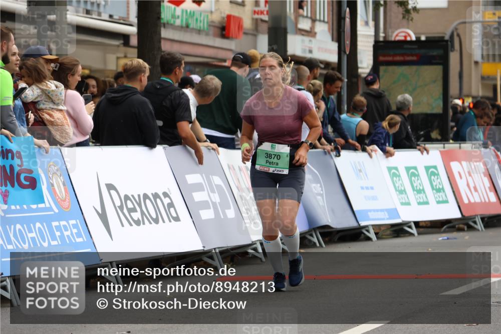 21.09.2025 - PSD Bank Halbmarathon Strokosch-Dieckow http://msf.ph/oto/8948213 21.09.2025 12:36:16 Ziel 3870 meine-sportfotos.de